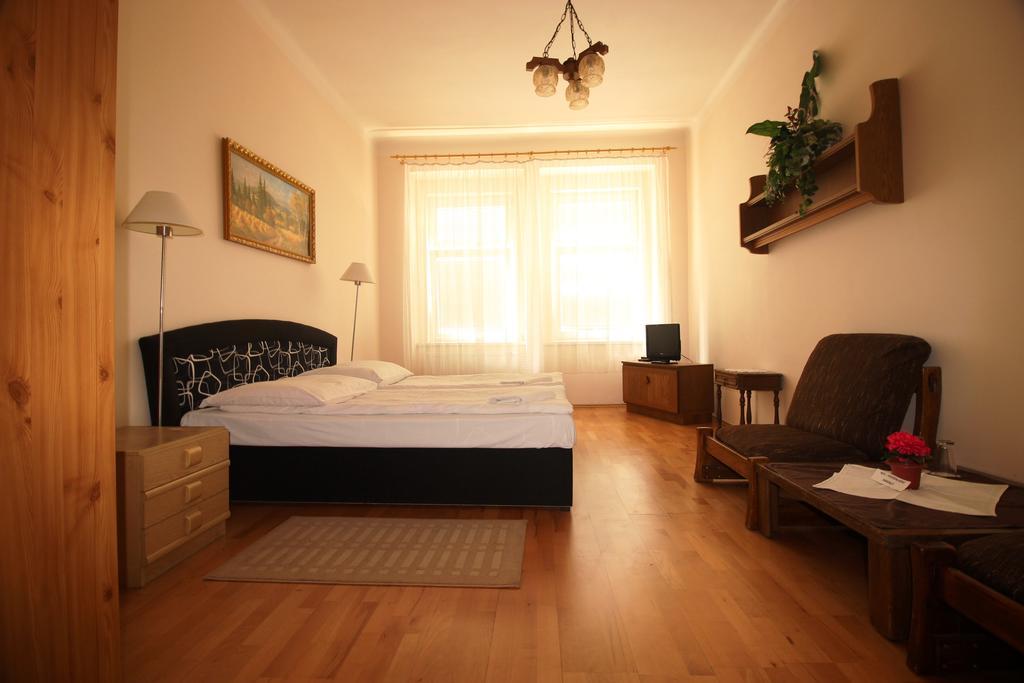 Pension Berg Прага Номер фото