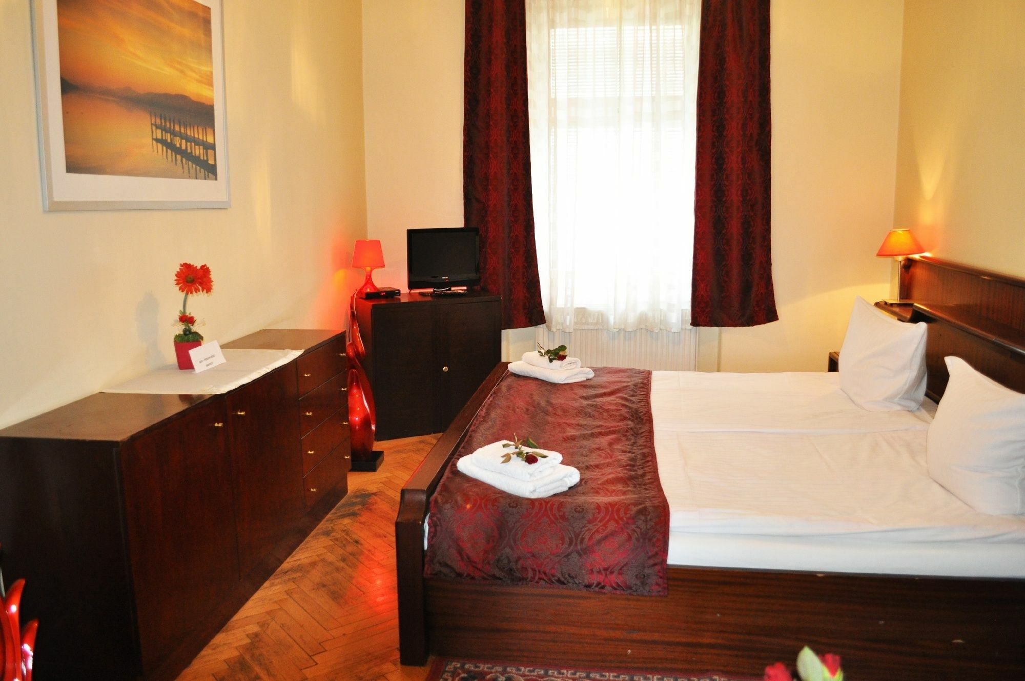 Pension Berg Прага Екстер'єр фото